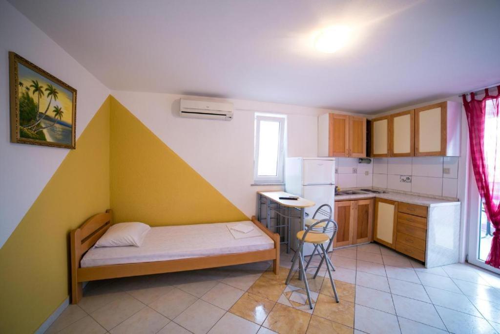 Apartment Ari Superior
